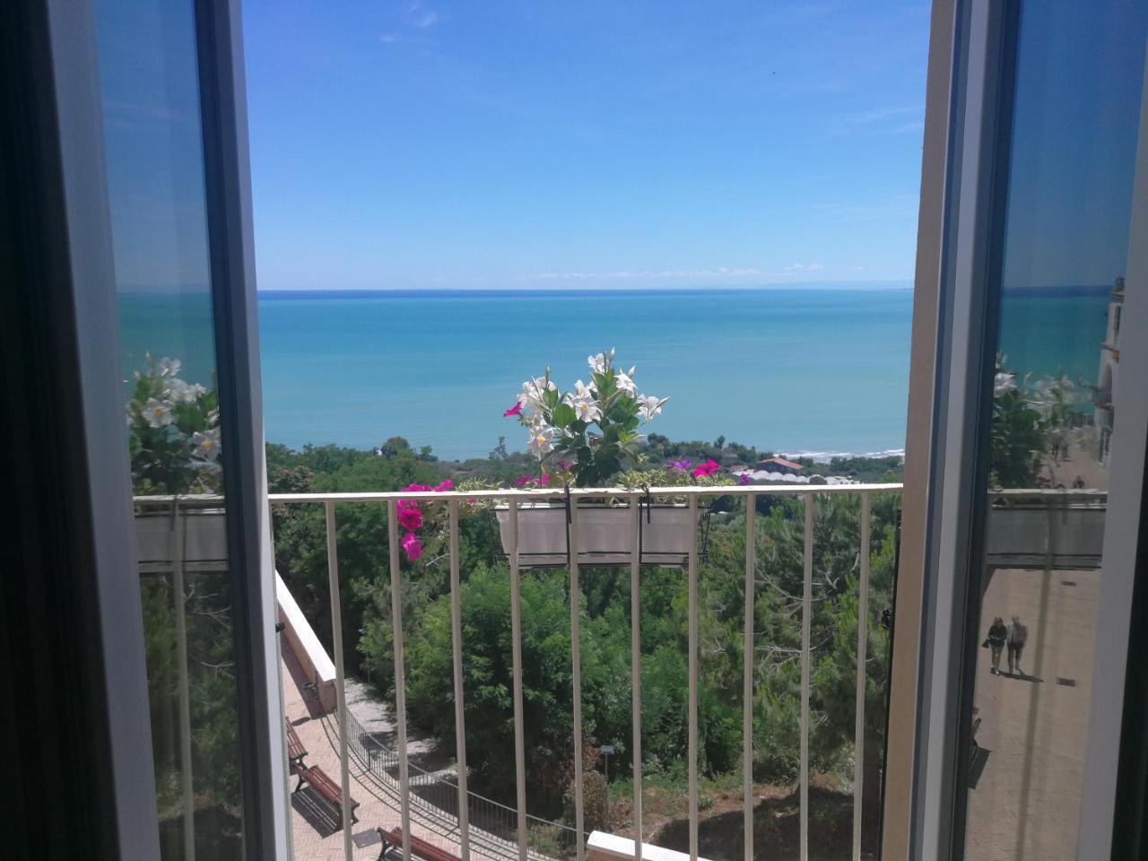 Il Bersó di Porta Catena Vasto Exterior foto